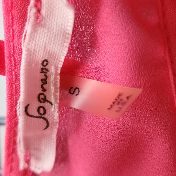 Soprano ~Dressy Tank Top Pink Size Small - Picture 6 of 6